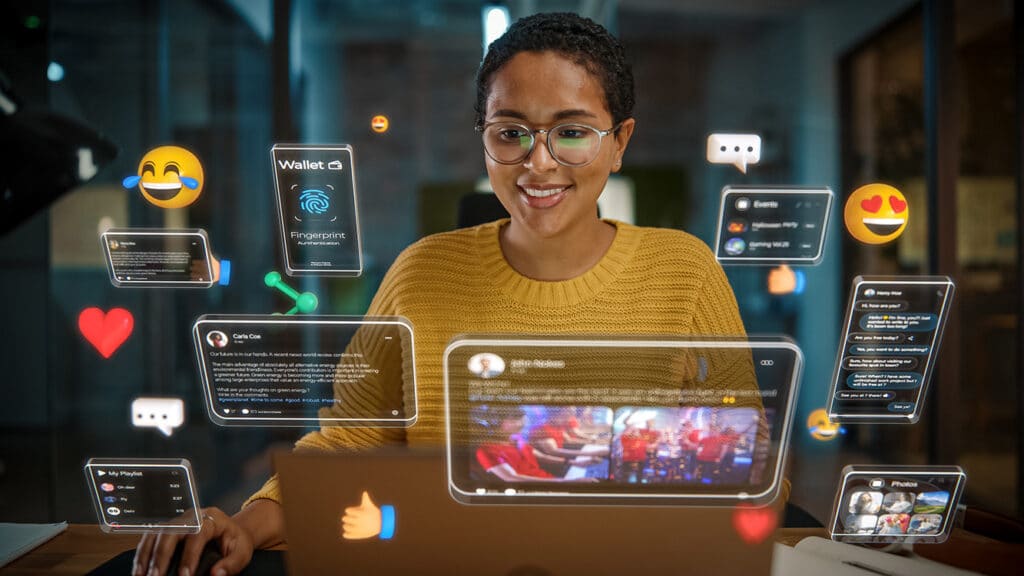 Virtuelle Assistentin arbeitet online mit digitalen Tools und Social Media Management